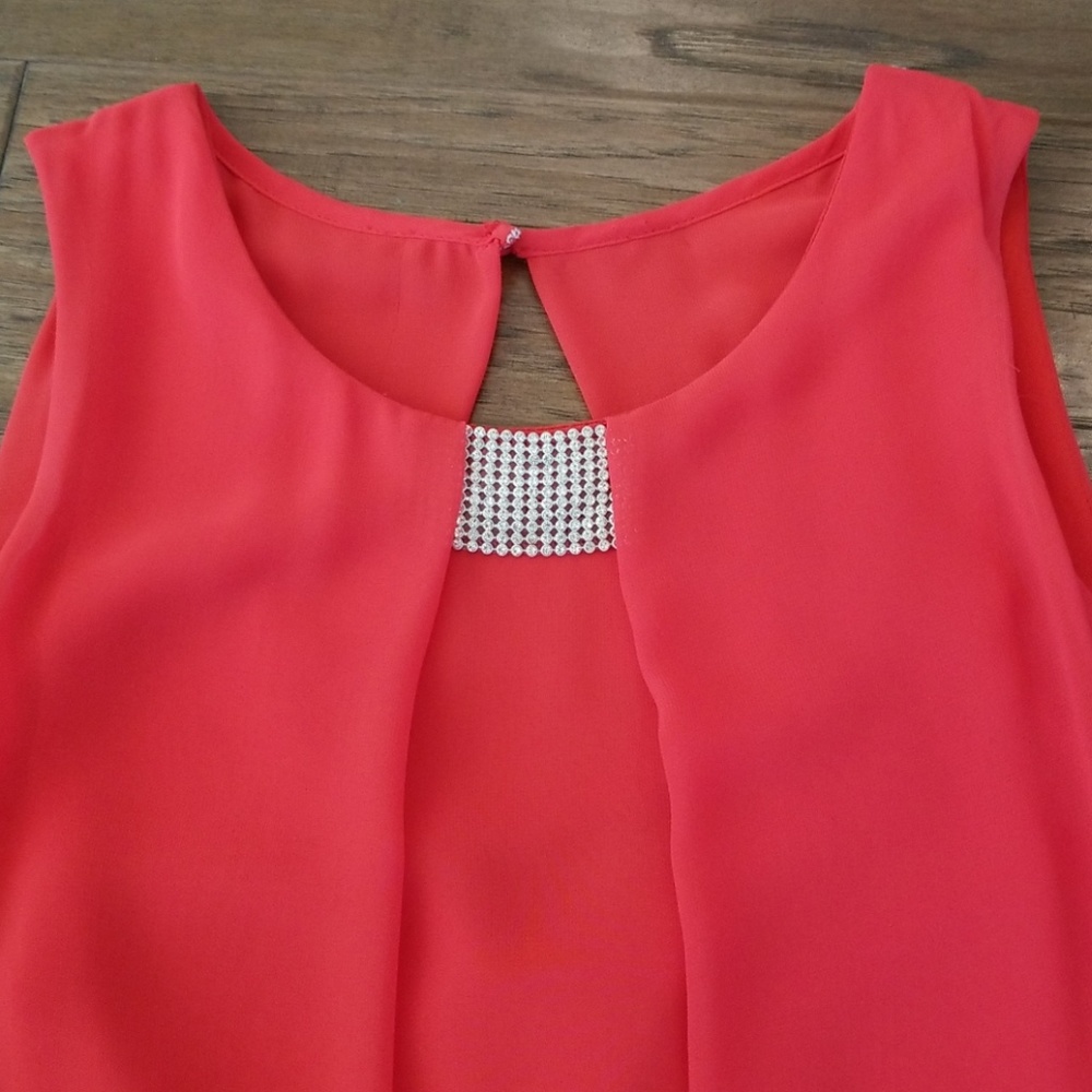 Dress - Picture 2 of 4